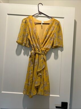 Francesca's Collections Yellow Floral Wrap Mini Dress